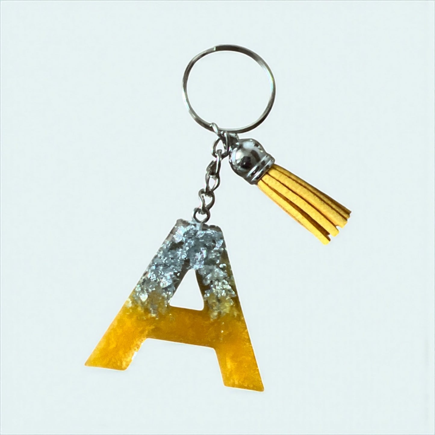 đš CrĂ©ations en rĂ©sine Ă©poxy â Uniques & colorĂ©es - Porte clĂ©s alphabet