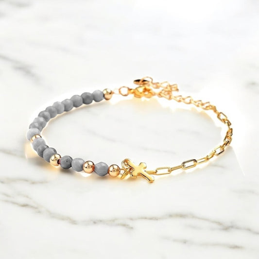 🌟 Bracelet Femme – Perles Naturelles Labradorite & Breloque Croix 🌟