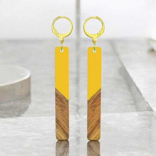 🌸 Boucles d’oreilles fantaisie tombantes – Bois & couleur