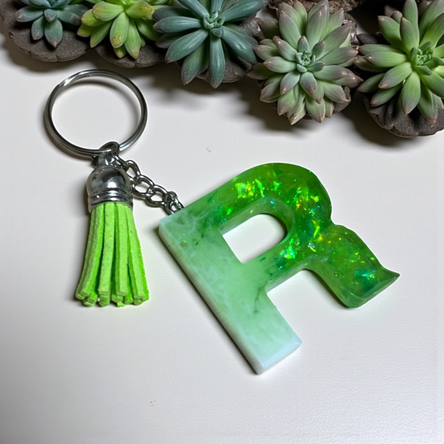 🎨 Créations en résine époxy – Uniques & colorées - Porte clés alphabet