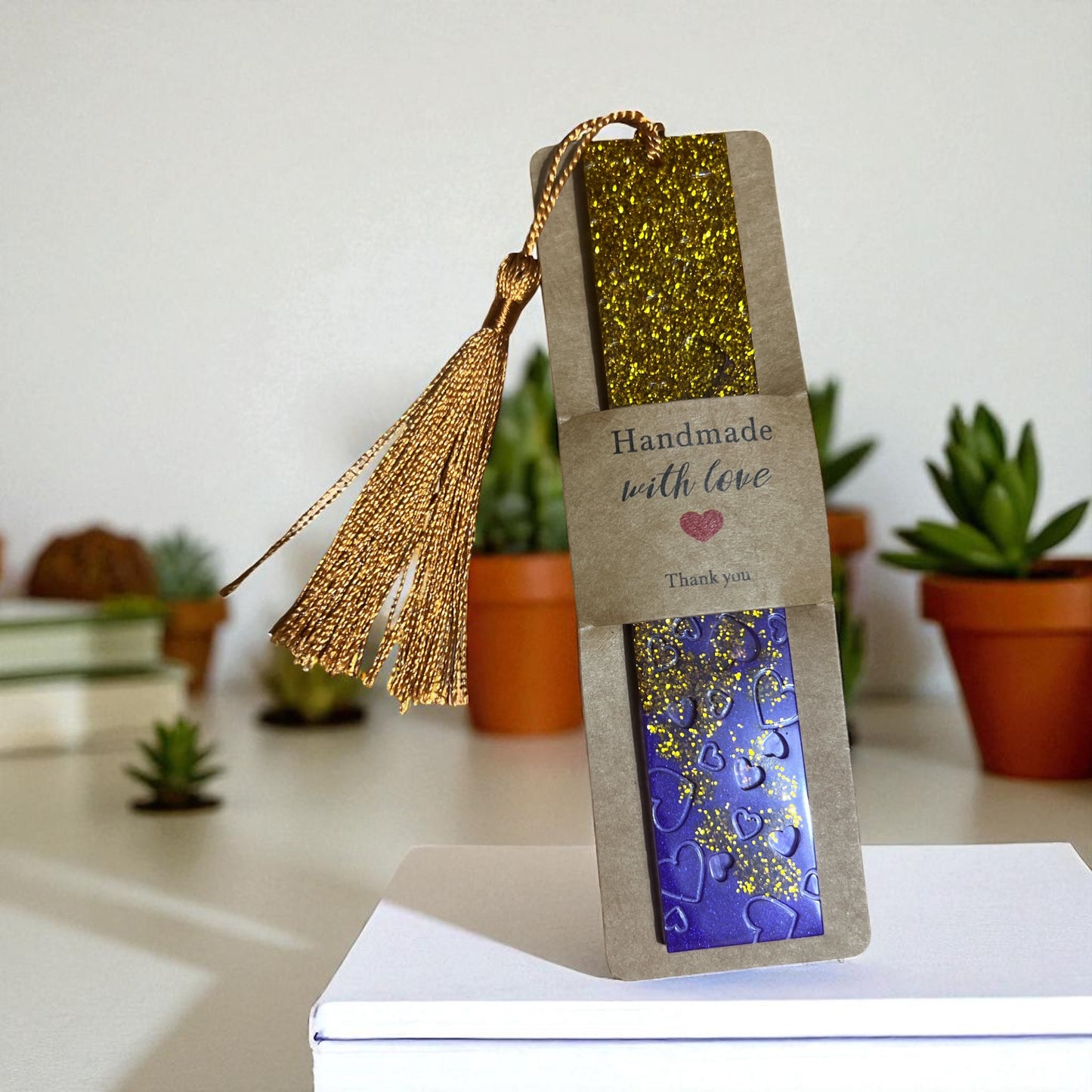 📚 Marque-Page Résine Époxy – Création Unique