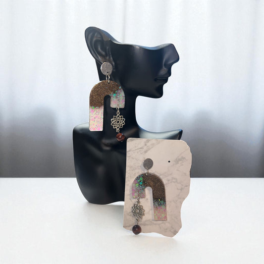 ✨ Boucles d’Oreilles Résine Époxy – Création Unique